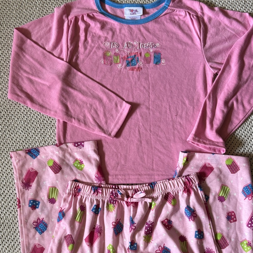 Pajamas It’s All Inside girls new size M polyester Total Girl